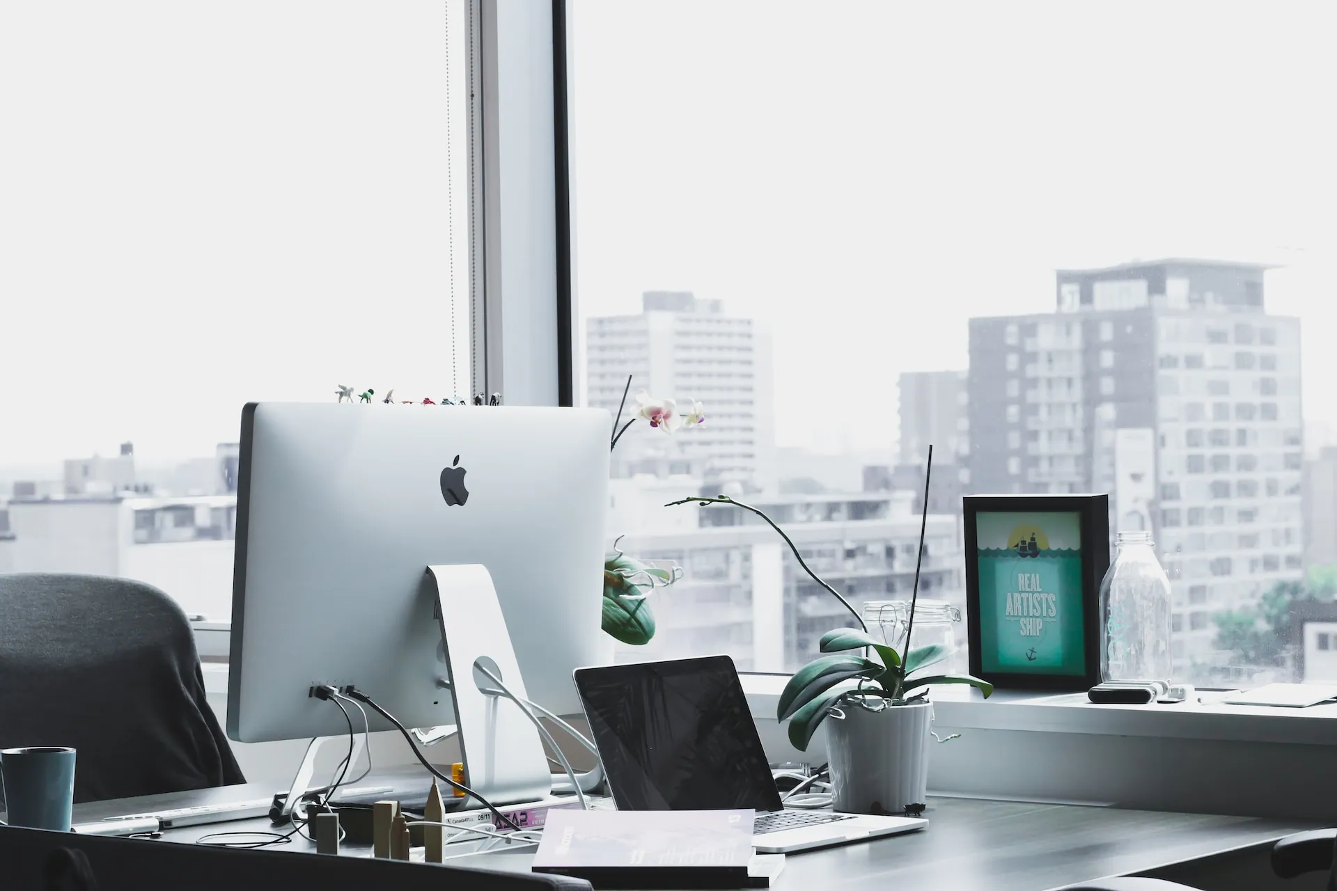 Light office